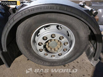 2016-mercedes-benz-antos-2533-1393259-44215396