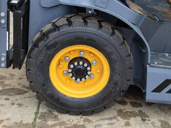 2023-vmax-cpd25-44215425