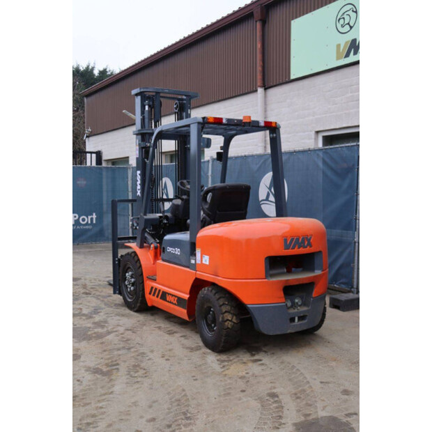 2025 VMAX CPCD30-44215492