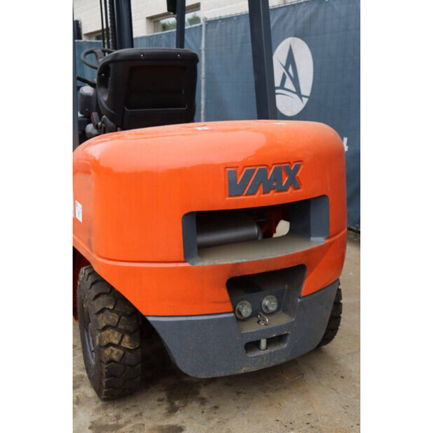 2025 VMAX CPCD30-44215506