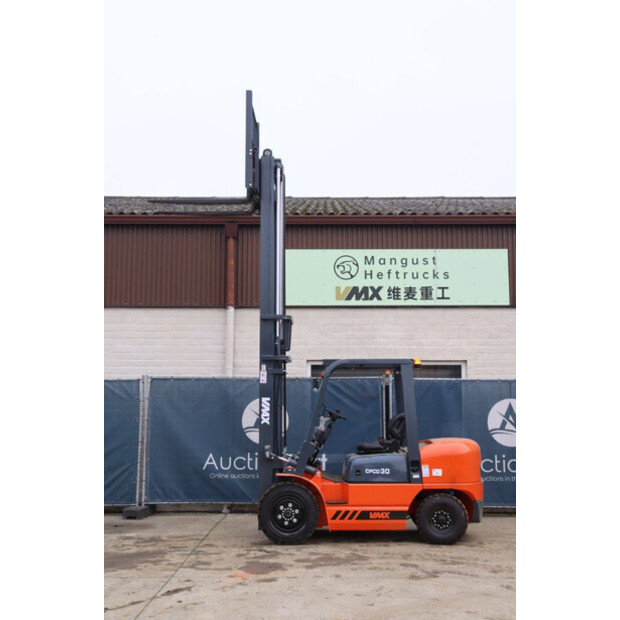 2025 VMAX CPCD30-44215527