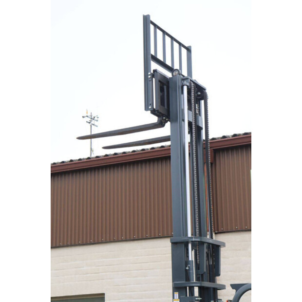 2025 VMAX CPCD30-44215529