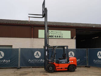 vmax-cpcd30-44215598