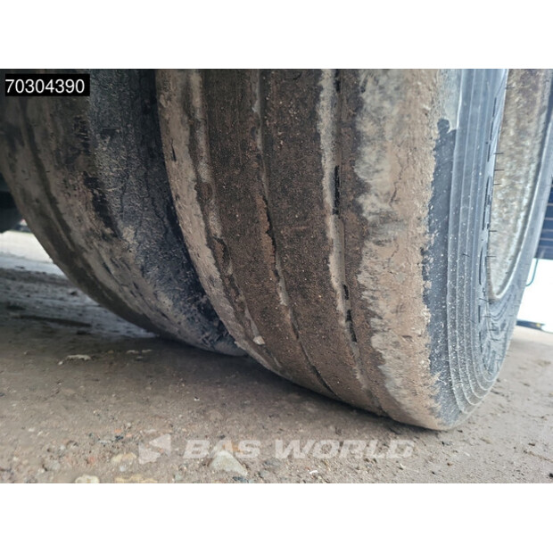 1995 خيسن آند فيربورت 95/3849-S3325A-44215861