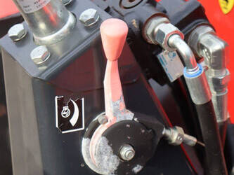 2019-antonio-carraro-tigrone-5800-44216012