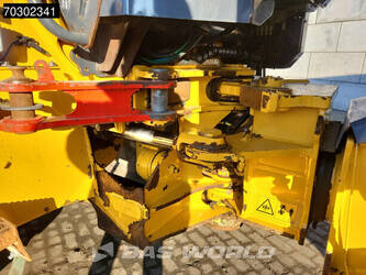 2013-bell-b30e-1393277-44216040