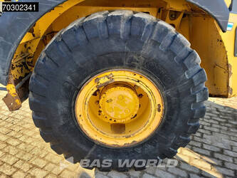 2013-bell-b30e-1393277-44216043