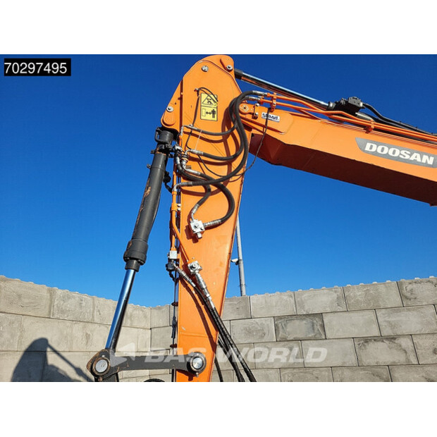 2016 Doosan DX170W-5-44216093