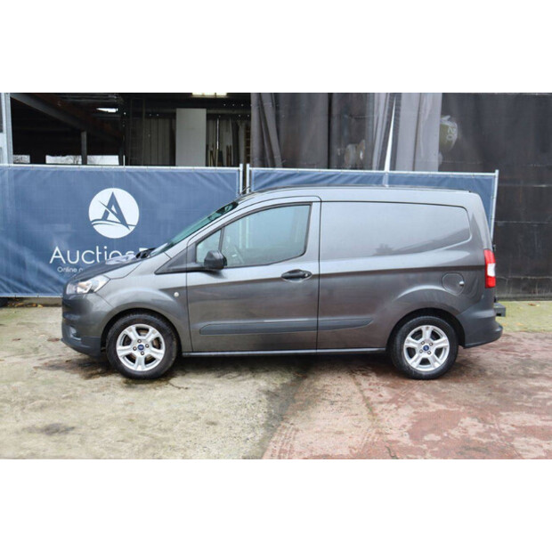 2021 فورد Transit Courier-44216211