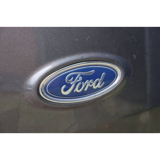 2021 فورد Transit Courier-44216224