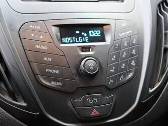 2021-ford-transit-courier-1393282-44216235