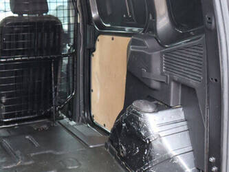 2021-ford-transit-courier-1393282-44216244