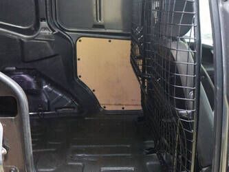 2021-ford-transit-courier-1393282-44216247