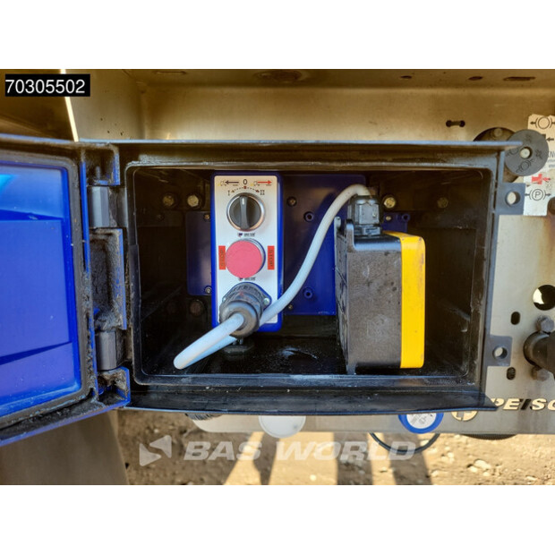 2018 Peischl OTHERS-44216299