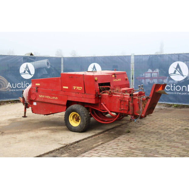 New Holland 370 Hayliner-44216388