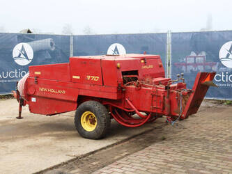 new-holland-370-hayliner-44216388