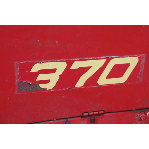 New Holland 370 Hayliner-44216401