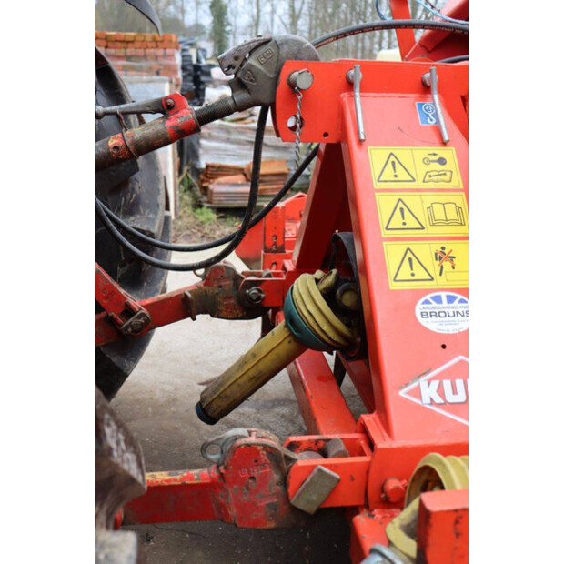 2009 Kuhn HRB302D-44216440
