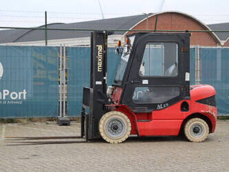 صورة ل رافعات شوكية 2019 ماكسيمال FD25T-M3WV3