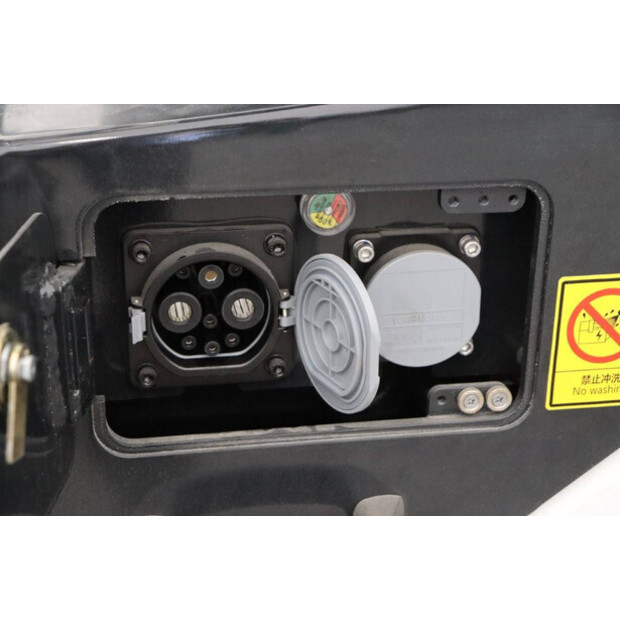 2025 Yuchaï Z25-44216698