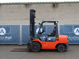 2006-toyota-02-7fd30-1393303-44216963