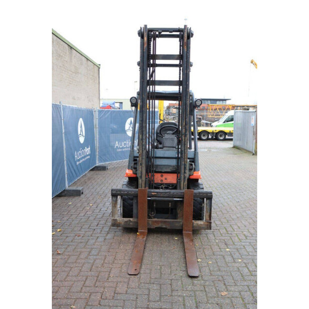 2006 تويوتا 02-7FD30-44216969