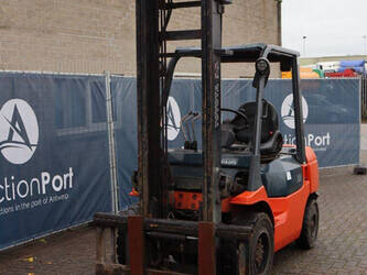 2006-toyota-02-7fd30-1393303-44216970