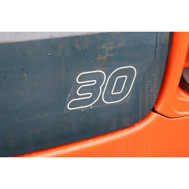 2006 تويوتا 02-7FD30-44216978