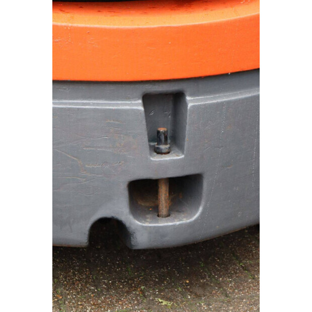 2006 تويوتا 02-7FD30-44216980