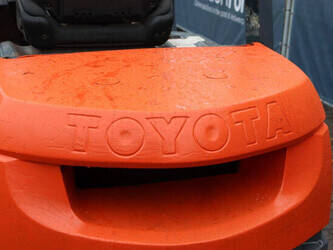 2006-toyota-02-7fd30-1393303-44216981