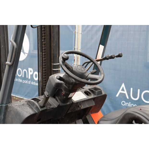 2006 تويوتا 02-7FD30-44216985