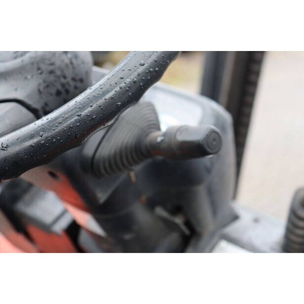 2006 تويوتا 02-7FD30-44216991