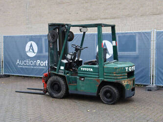 1991-toyota-02-5fd-f-25-44217042