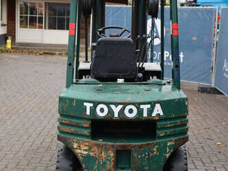 1991-toyota-02-5fd-f-25-44217043