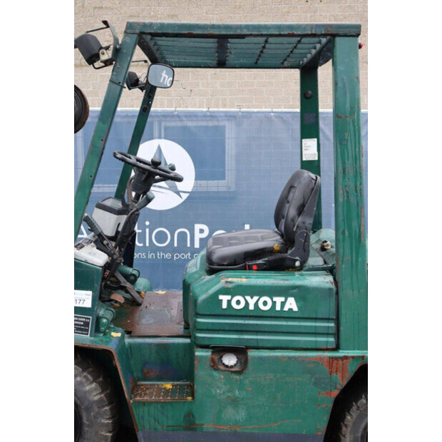 1991 تويوتا 02 5FD.F 25-44217062