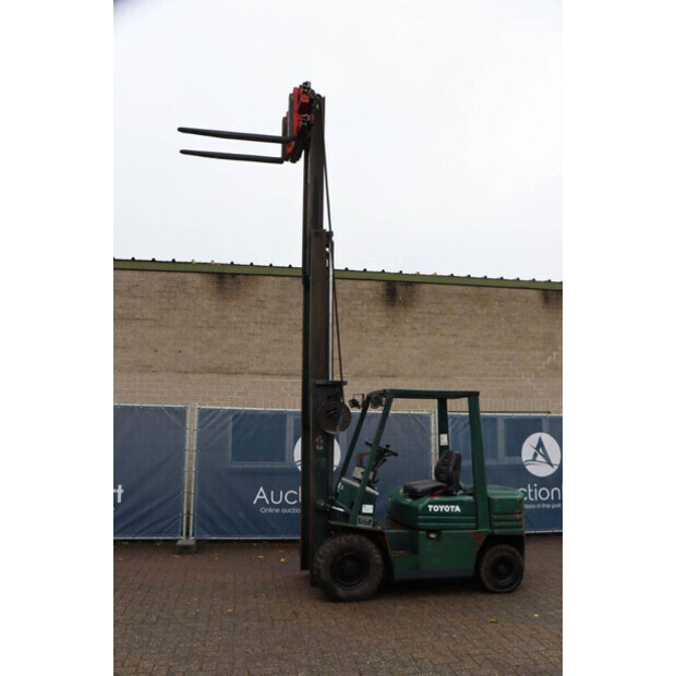 1991 تويوتا 02 5FD.F 25-44217075