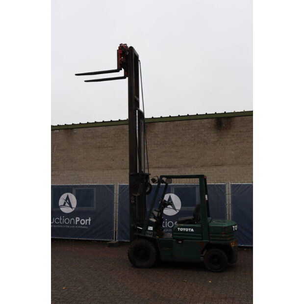 1991 تويوتا 02 5FD.F 25-44217077