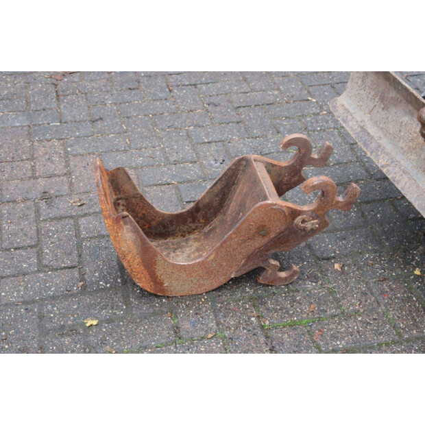 2019 كوبوتا KX019-4-44217101