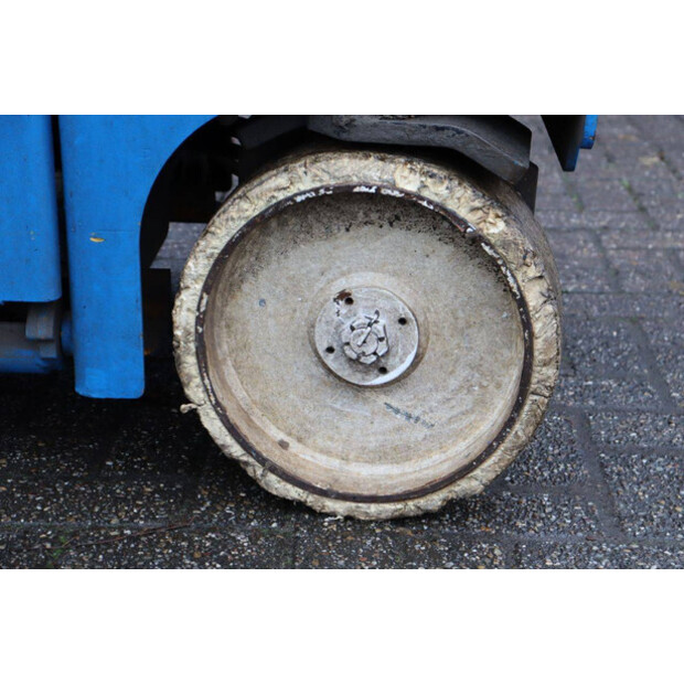 2005 هولوت COMPACT 8-44217355