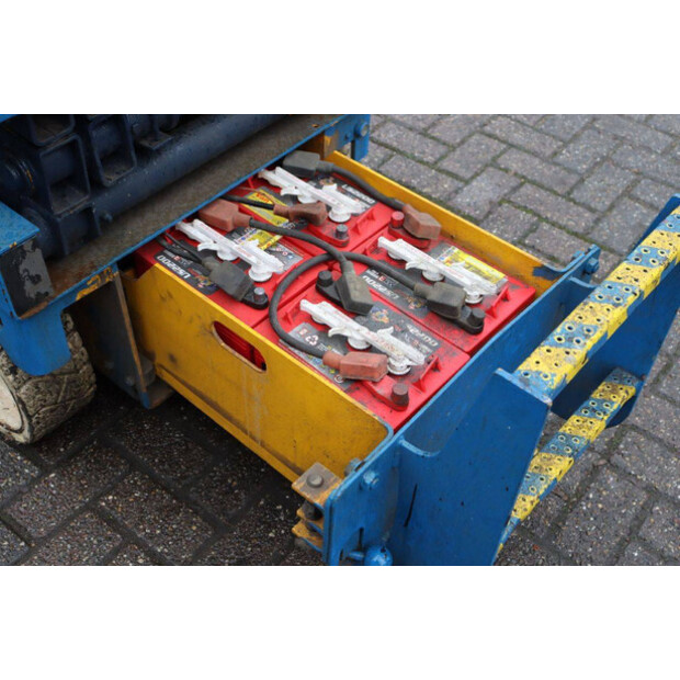 2005 هولوت COMPACT 8-44217370