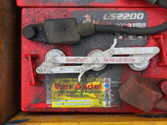 2005-haulotte-compact-8-1393313-44217372