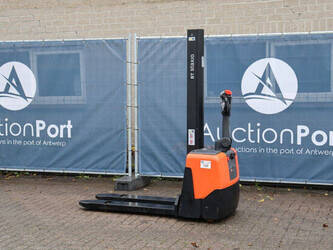 2018-toyota-bt-44217375