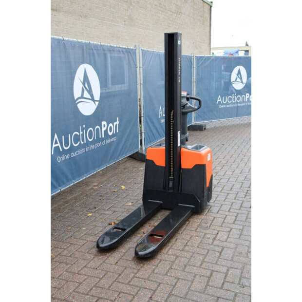 2018 Toyota BT-44217381