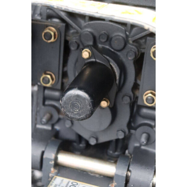 2010 لسكي TM3160F-44217470