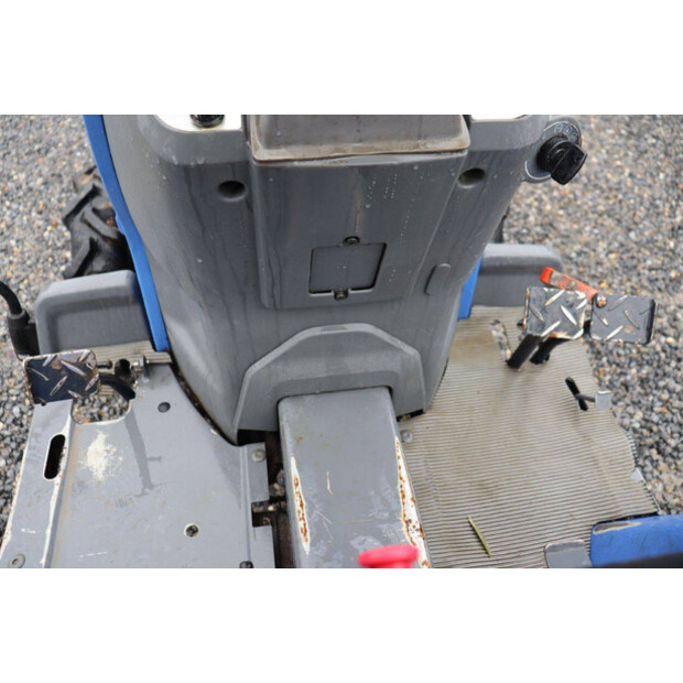 2010 لسكي TM3160F-44217478