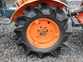 kubota-b7001-1393318-44217540