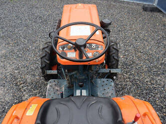 kubota-b7001-1393318-44217546