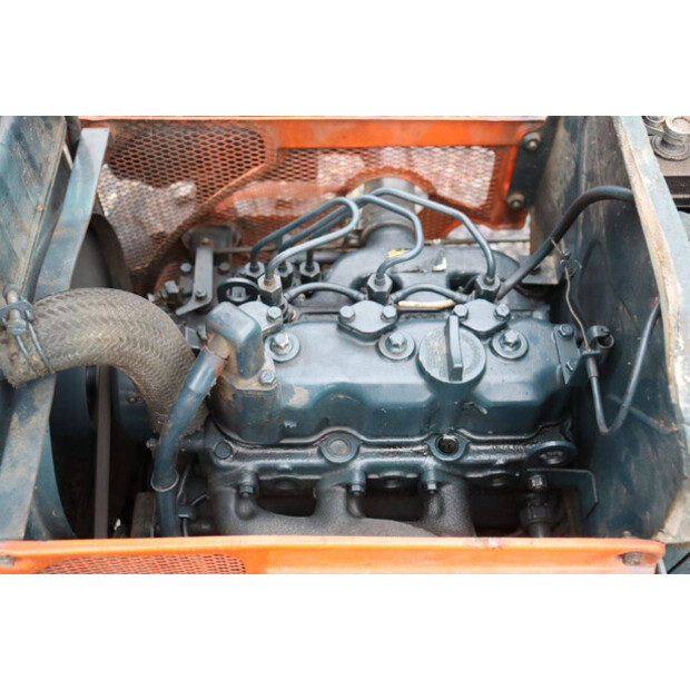 KUBOTA B7001-44217557