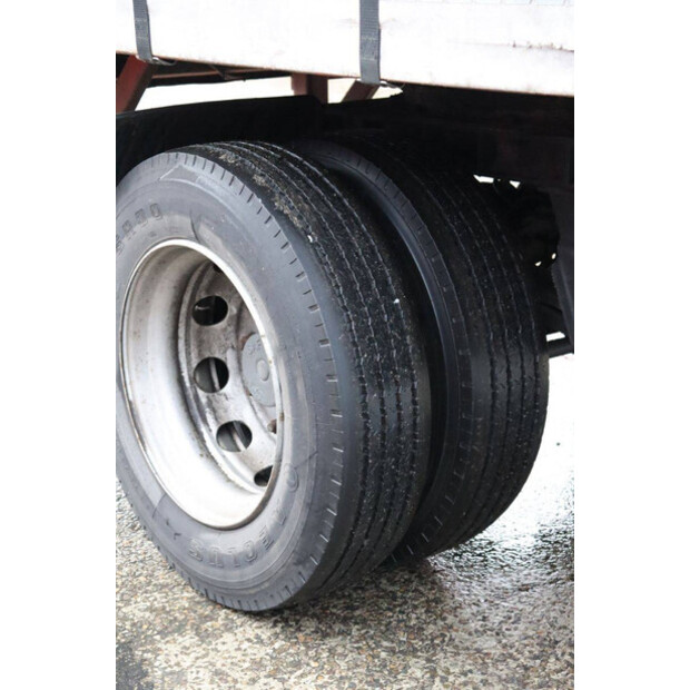 2000 Pacton T1-001-44217860