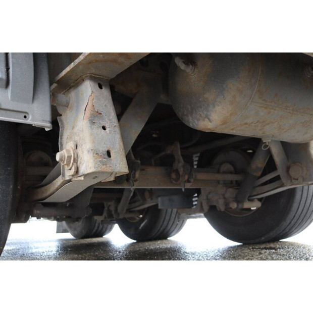 2015 كرون SD-44218166